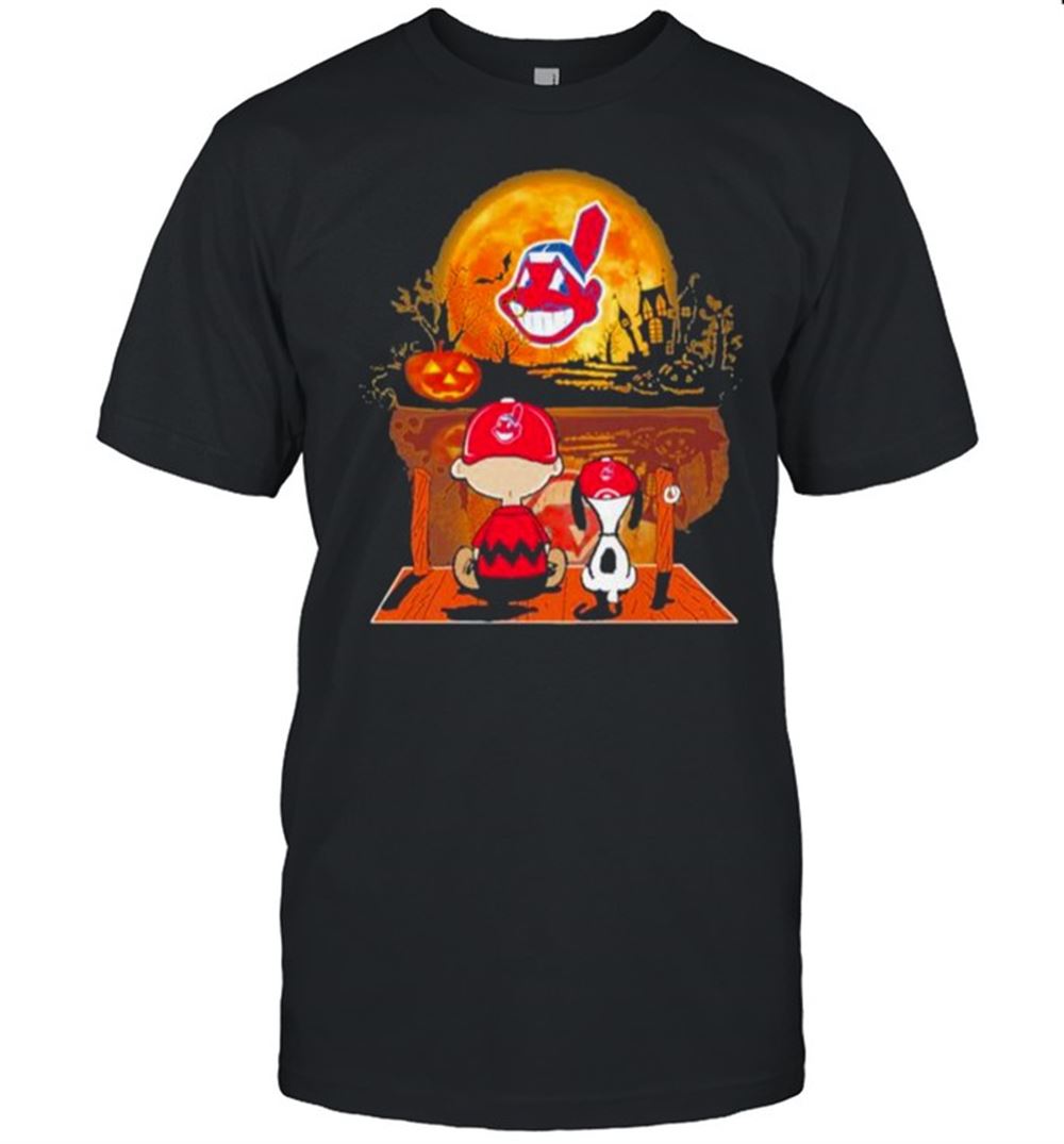 Gifts Charlie Brown And Snoopy Cleveland Indians Halloween Moon Shirt 