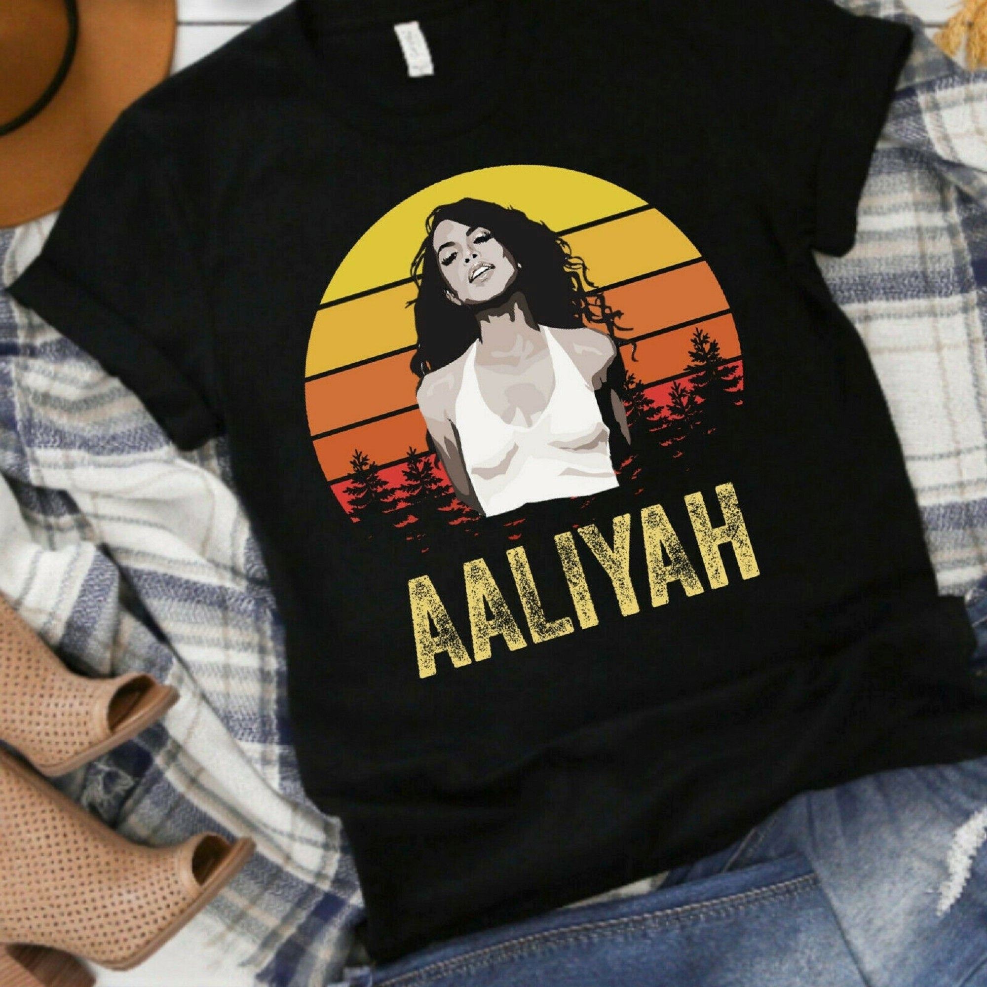 Amazing Aaliyah T-shirt Homage Style Vintage Pop T-shirt Aaliyah Vibe Tribute T-shirt Printed Art Shirt Gift For Men Women Unisex T Shirt 