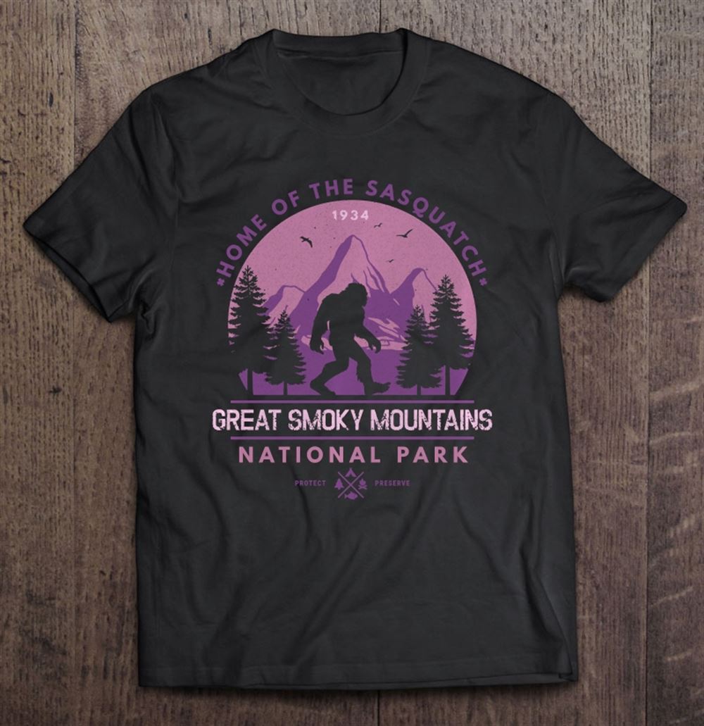 Limited Editon Bigfoot Great Smoky Mountain National Park Sasquatch Pullover 