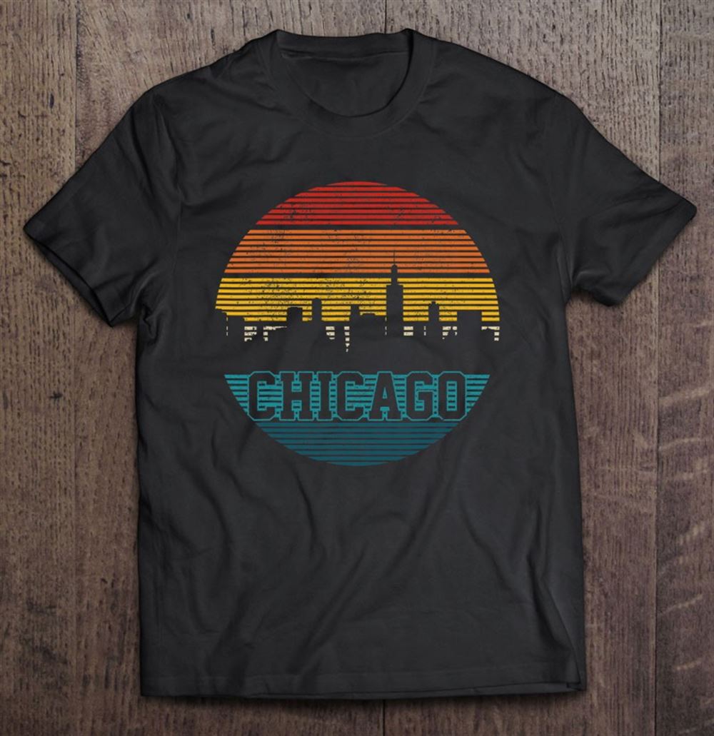 High Quality Chicago Skyline Vintage Retro Illinois Pride Gift 