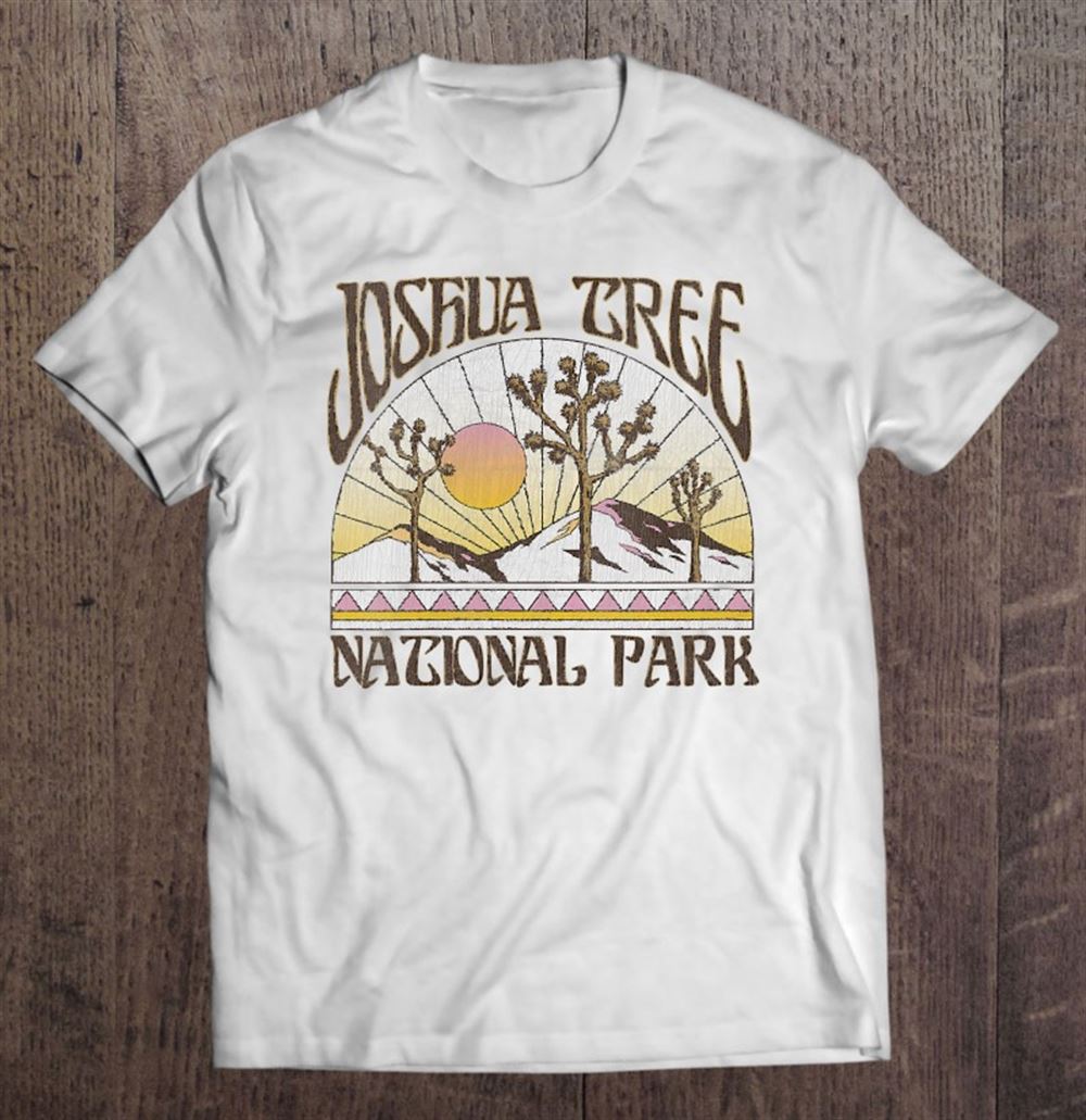 Happy Womens Vintage Joshua Tree National Park Outdoor Camping Hiking Gift 