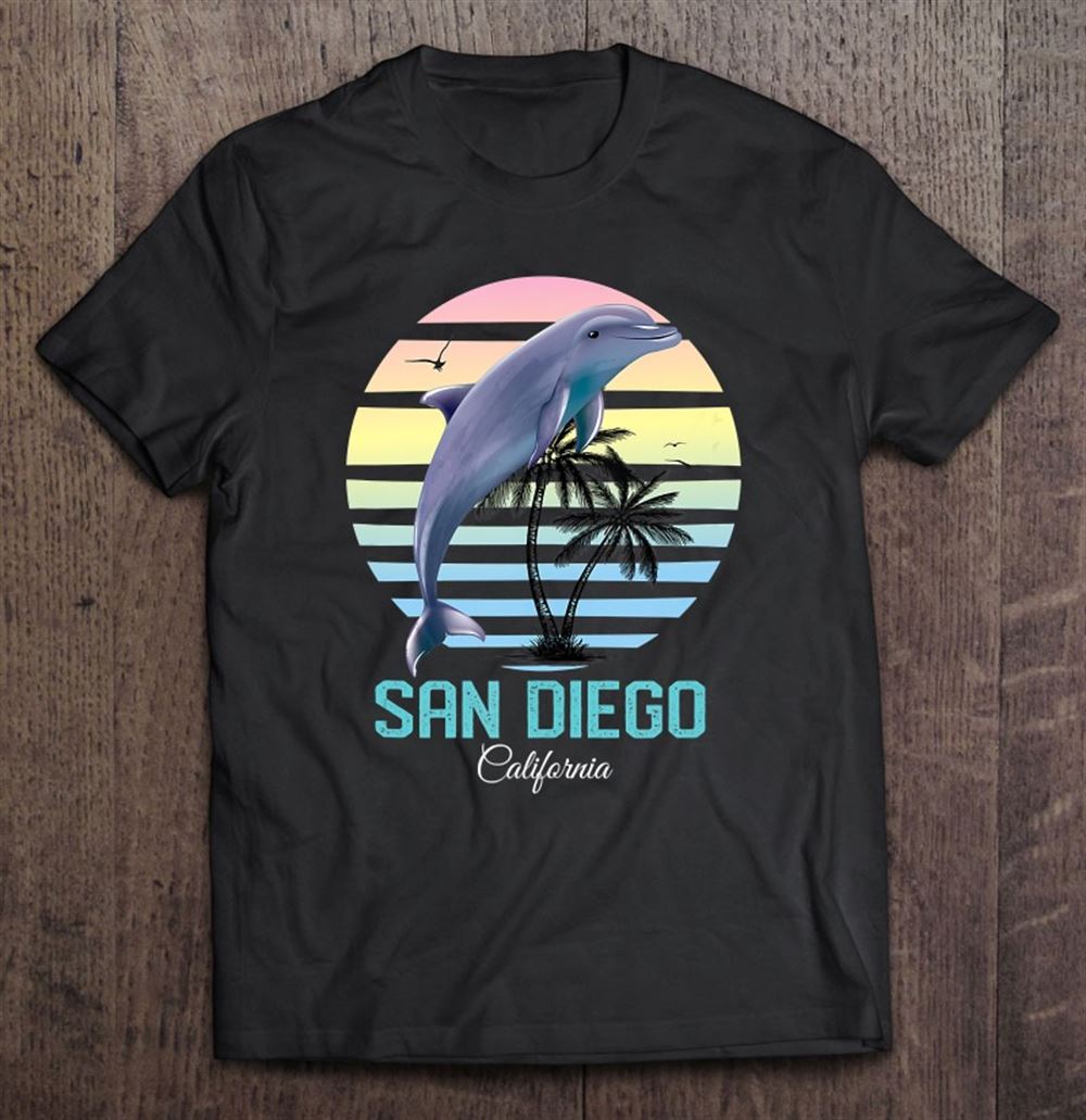Promotions San Diego California Retro Sunset Dolphin Ocean Gift Tank Top 