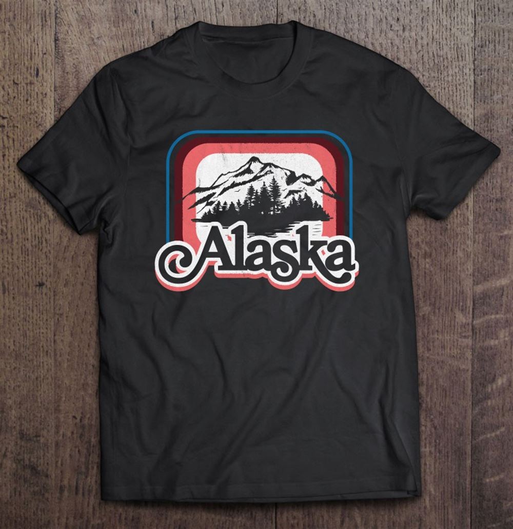 Attractive Vintage Retro Alaska 