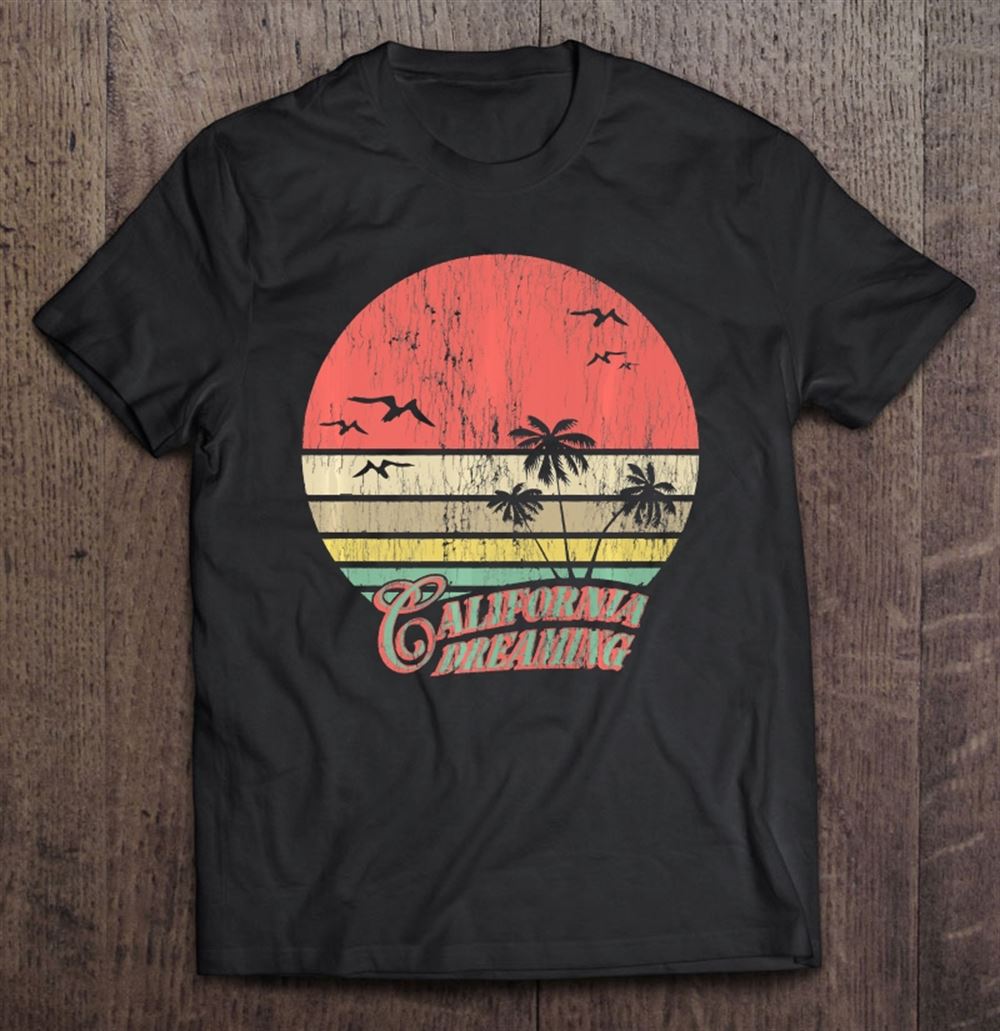 Attractive Retro Sunset Beach Distressed California Dreaming Premium 