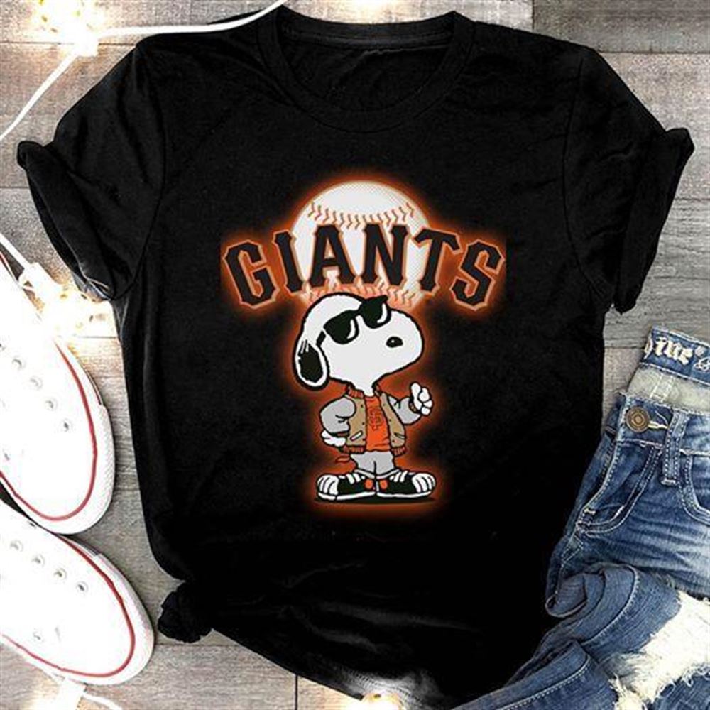 Special Mlb San Diego Padres Snoopy Likes San Francisco Giants Mlb Fan T Shirt 